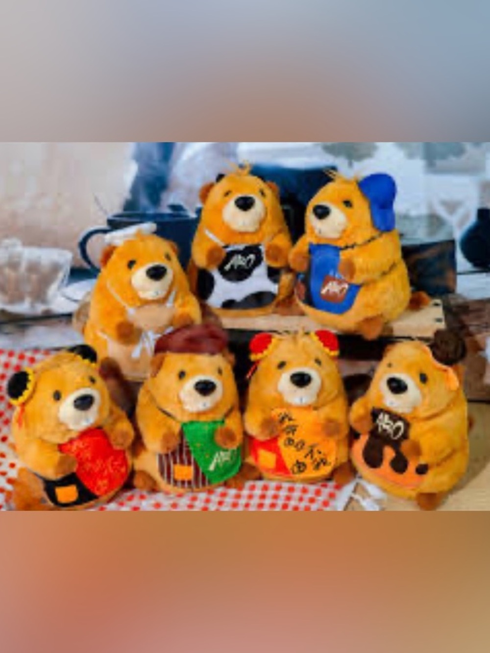 ABO Yell Mates Screaming Beaver Blind Box Plush - Picture 2 of 5